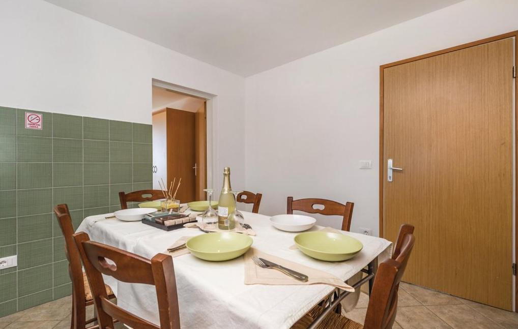 Apartments Franelli Брсеч Экстерьер фото
